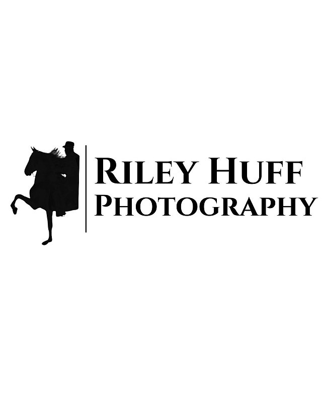 Riley Huff Photogrpahy Logo.jpg